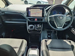 VOXY HYBRID