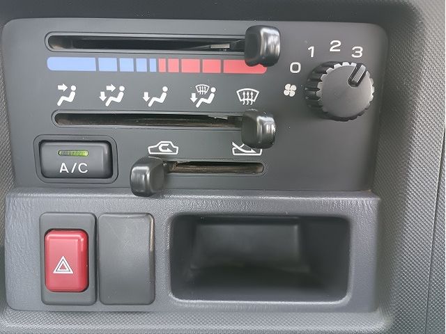 SAMBAR truck 4WD