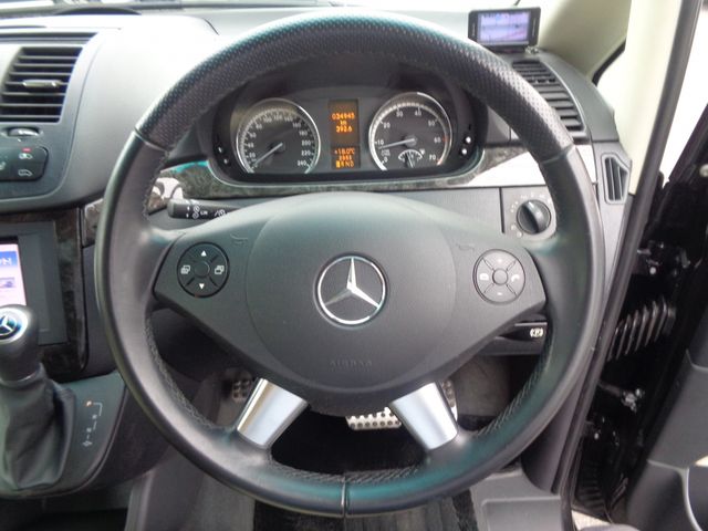 MERCEDES BENZ V class