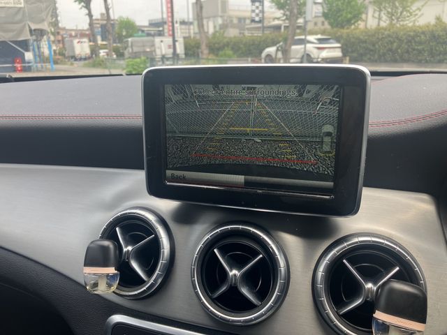 MERCEDES BENZ CLA class