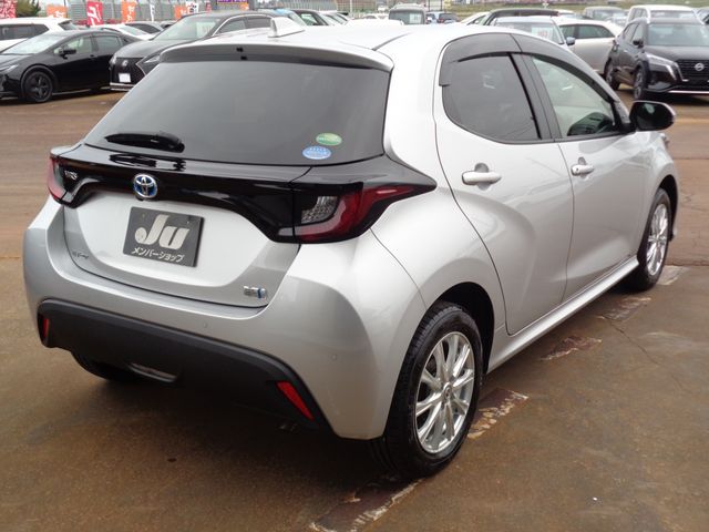 YARIS HYBRID