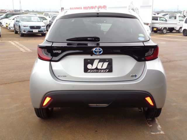 YARIS HYBRID
