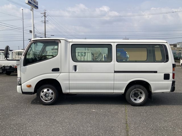 DYNA Route Van