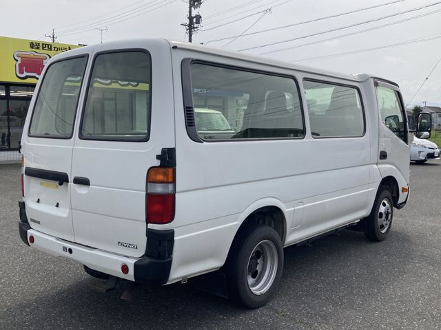 DYNA Route Van