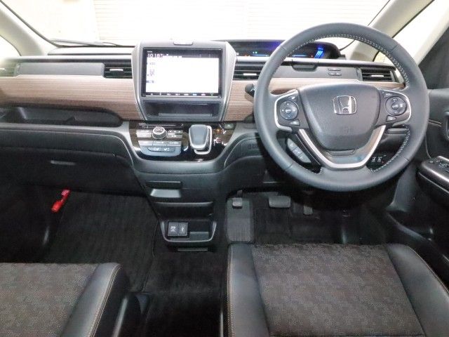 FREED plus HYBRID