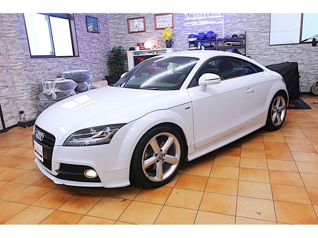 AUDI TT coupe