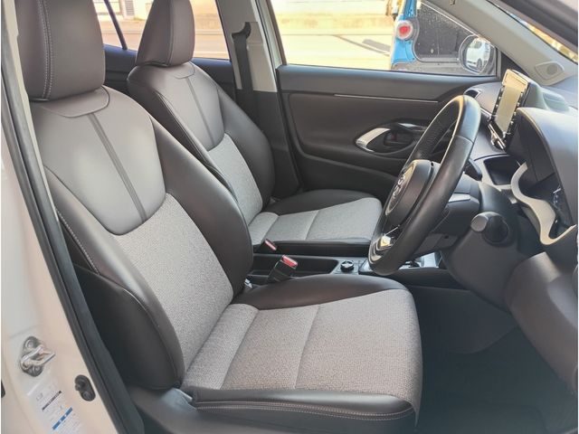 YARIS CROSS HYBRID