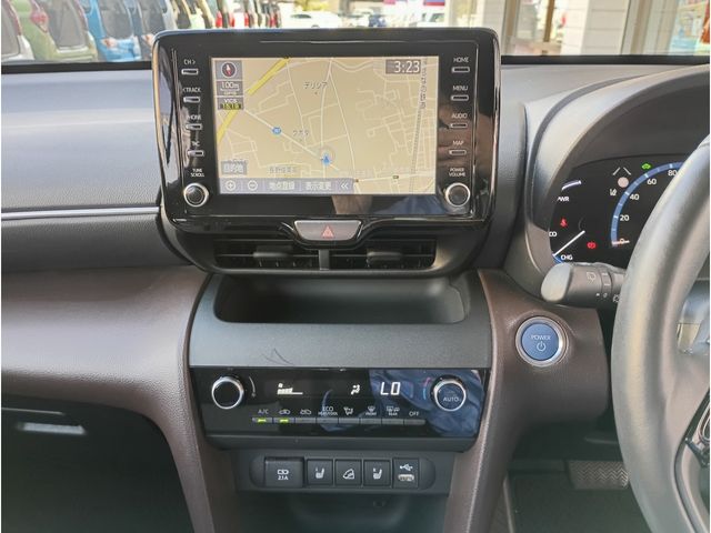 YARIS CROSS HYBRID
