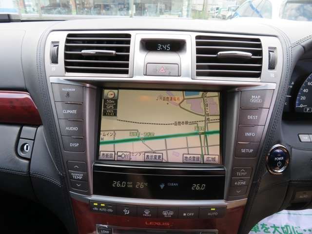 LEXUS LS600hL