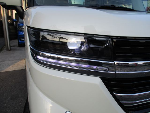 Spacia custom