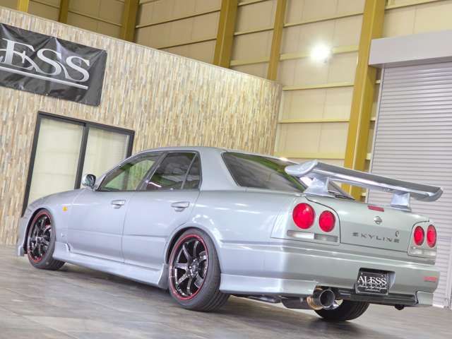 SKYLINE