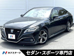 CROWN sedan hybrid