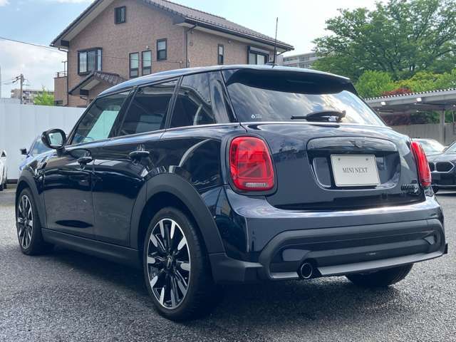 MINI COOPER D 5DOOR