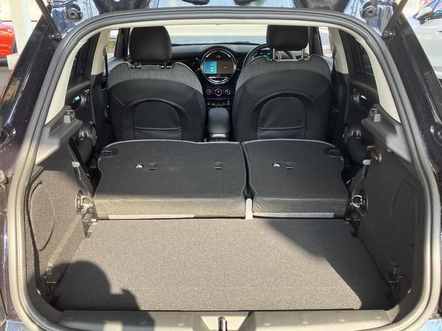 MINI COOPER D 5DOOR