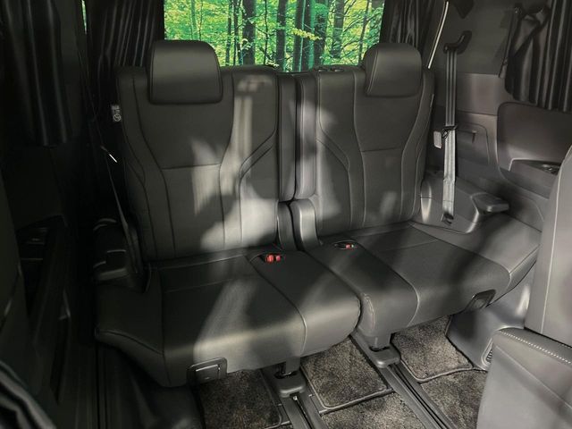 ALPHARD hybrid