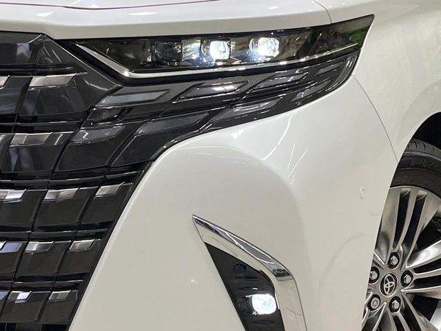 ALPHARD hybrid