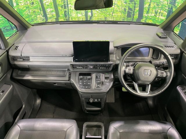 STEPWAGON e:HEV SPADA