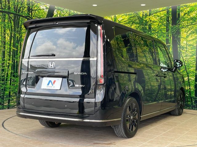 STEPWAGON e:HEV SPADA