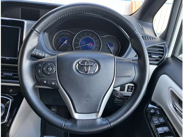 NOAH HYBRID