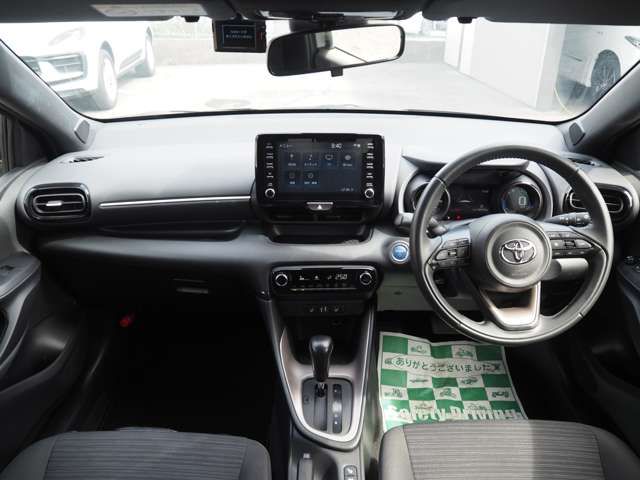YARIS HYBRID