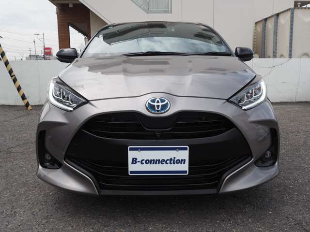 YARIS HYBRID