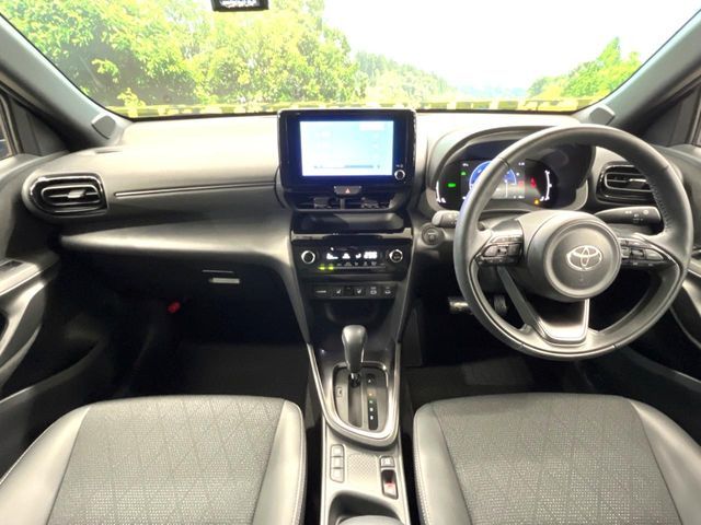 YARIS CROSS HYBRID