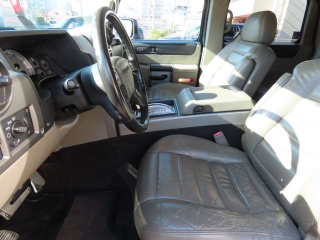 HUMMER H2