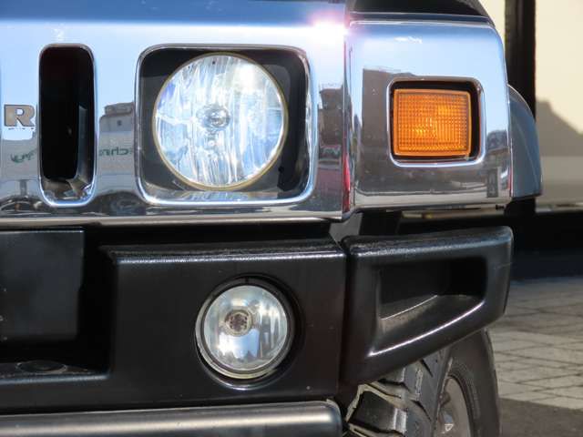 HUMMER H2