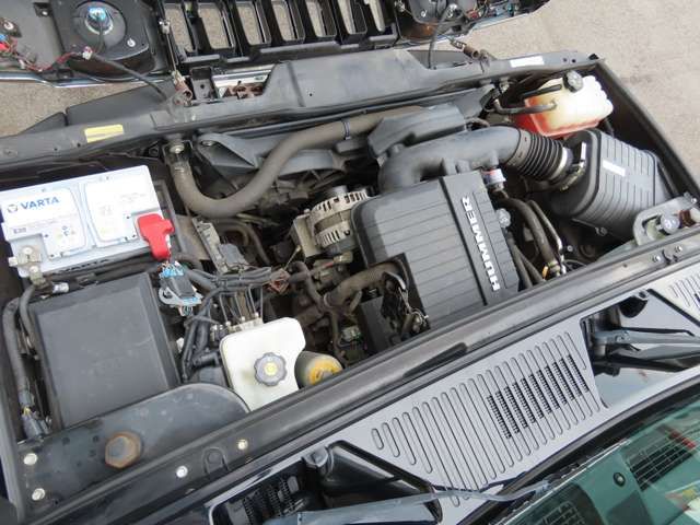 HUMMER H2