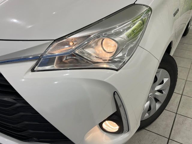 VITZ HYBRID