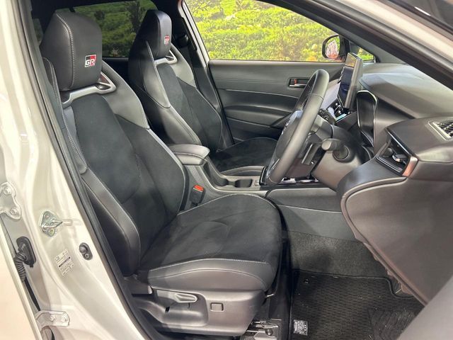 COROLLA CROSS HYBRID