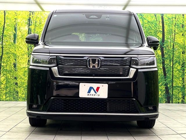 STEPWAGON e:HEV SPADA