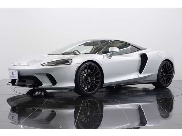 McLaren GT