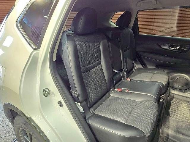 X-TRAIL 4WD