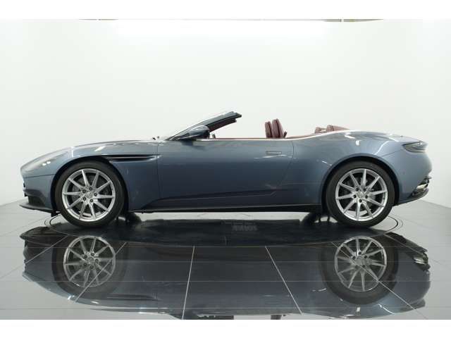 ASTON MARTIN open