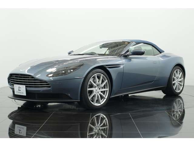ASTON MARTIN open