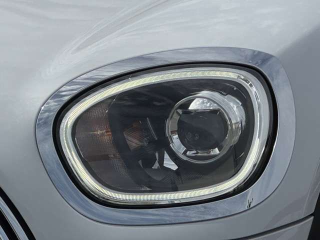 BMW MINI COOPER SD CROSSOVER
