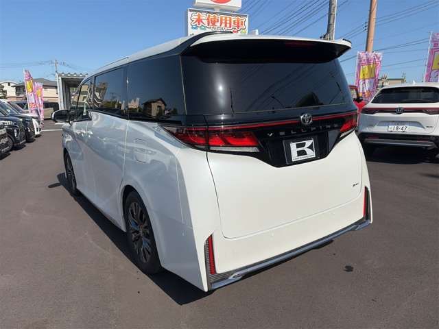 VELLFIRE  HYBRID