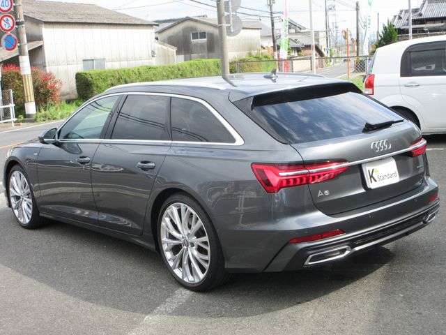 AUDI A6 AVANT