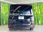 VOXY HYBRID