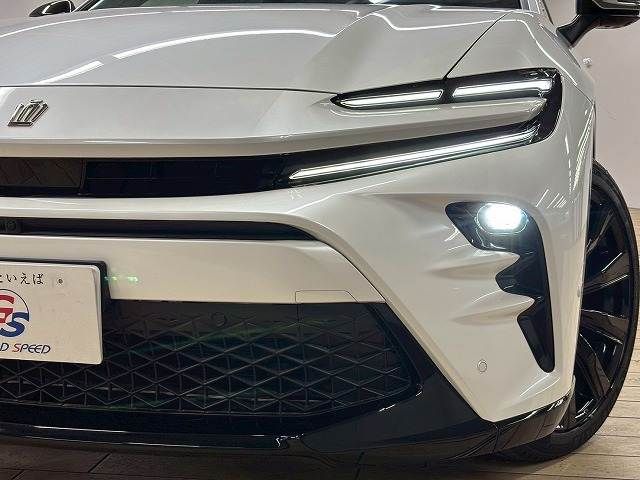 CROWN SPORT