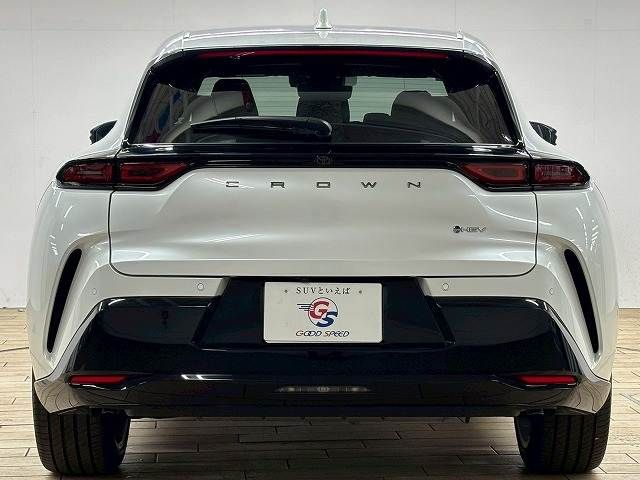 CROWN SPORT
