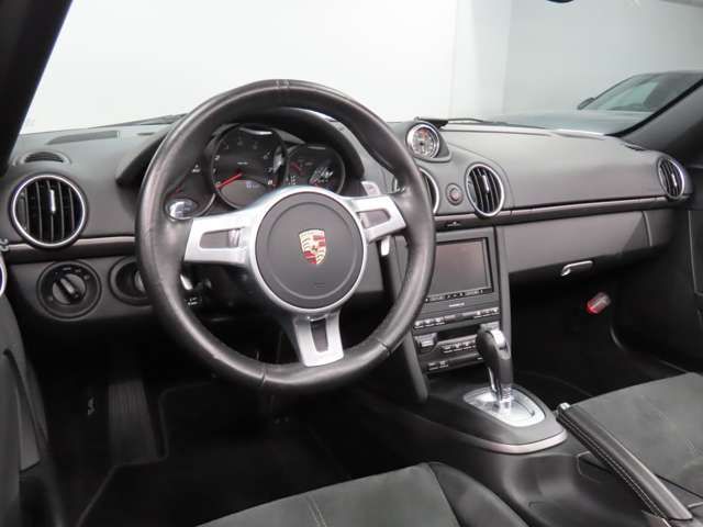 PORSCHE BOXSTER
