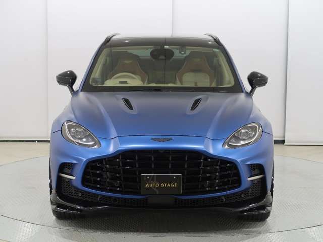 ASTON MARTIN SUV