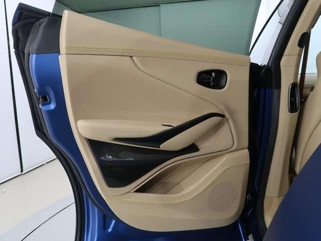 ASTON MARTIN SUV
