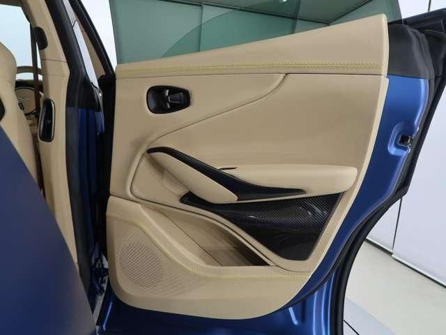 ASTON MARTIN SUV