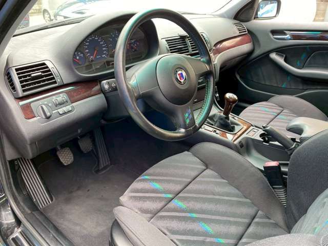 ALPINA B3 limousine