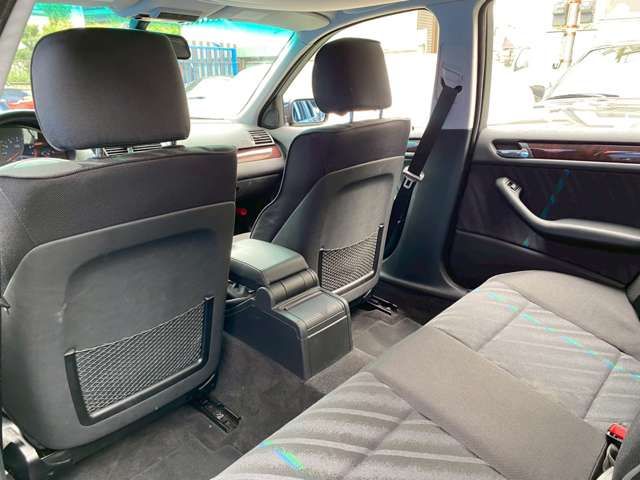 ALPINA B3 limousine