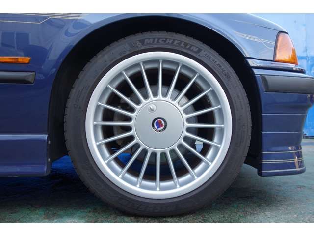 ALPINA B3 limousine