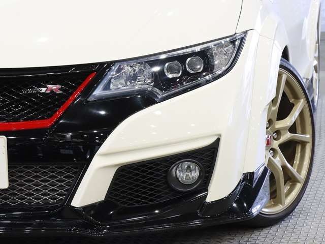 CIVIC hatchback